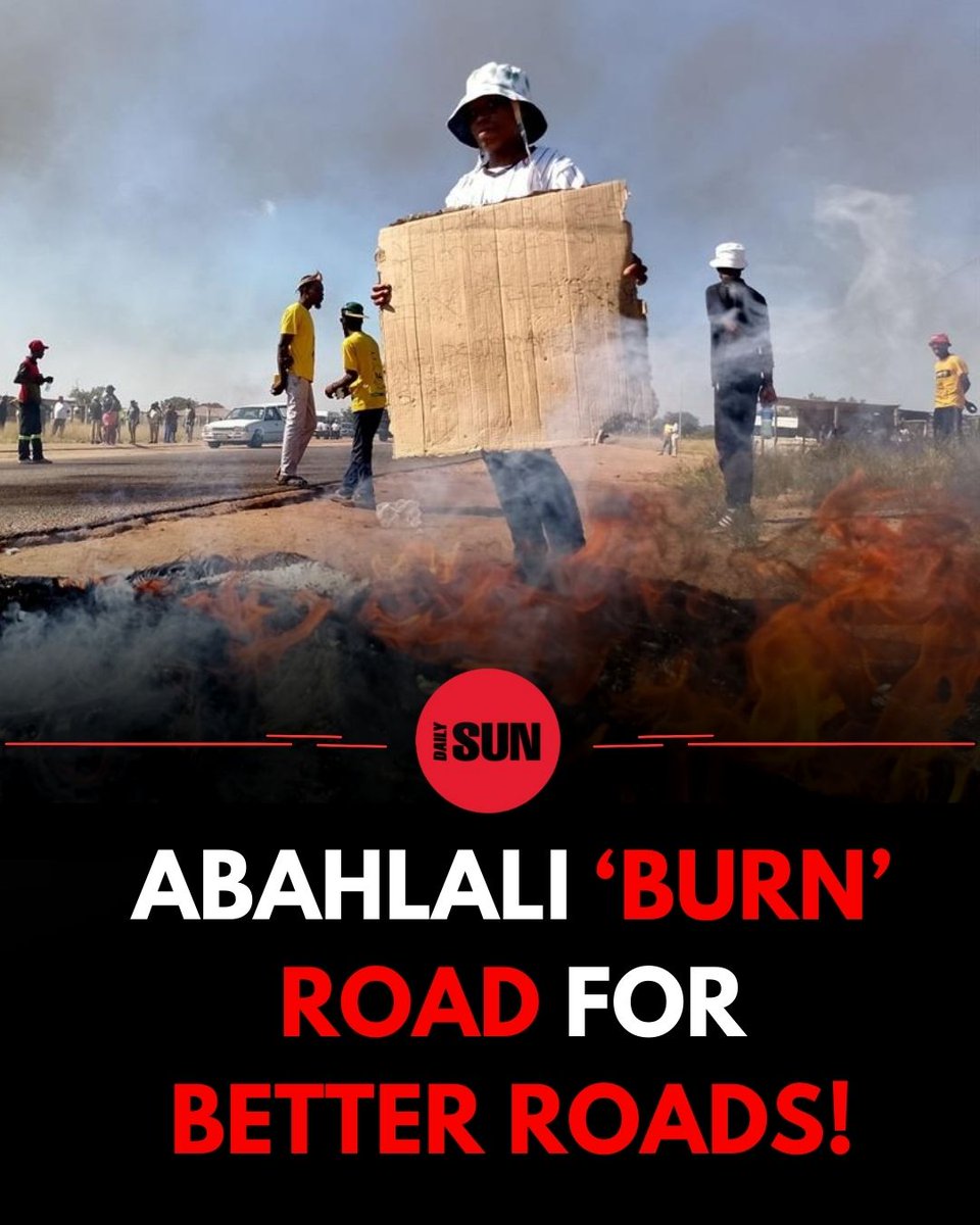 dailysunsa's tweet image. ✊The community of Maboloka in North West are demanding proper roads 🛤️For their demands to be heard, they closed P63/1 road on Thursday, 5 February by barricading it with wood, stones and burning tyres 😩
#communityprotest #betterroads #Mabolokaprotest #demands