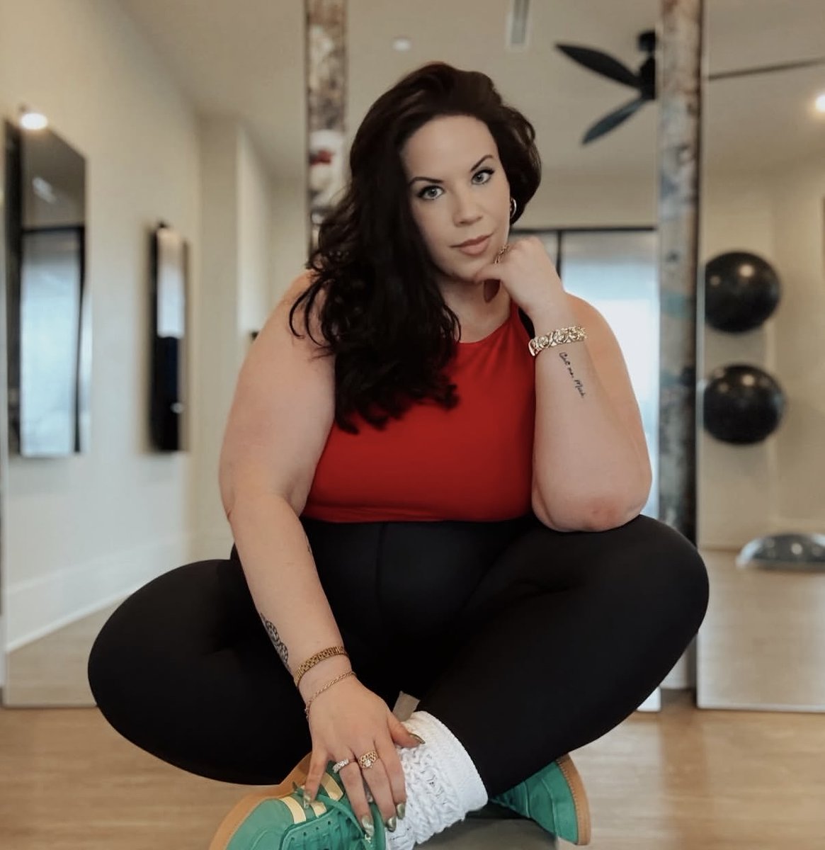 TVShowsAce's tweet photo. #mbffl #mybigfatfablife https://t.co/AiKLzpovn3