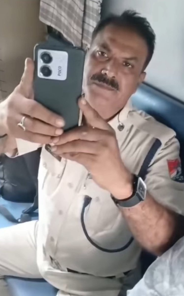 FactN4178's tweet photo. A police officer boards an AC coach without a ticket and occupies a seat meant for a paying passenger.

When asked to vacate, he snaps: “Go sit somewhere else.”

The passenger calls the TTE.
TTE asks him to either move or show a ticket.

The reply? Pure entitlement.

👉 “We don’t take tickets. We’re in government service. We travel for free.”

Even after a warning that RPF will be called, he refuses again:
👉 “I have a government job.”

This is not authority.
This is abuse of power.

When law enforcers openly break the law, law and order become a joke.

Uniforms are meant for responsibility, not intimidation.

Ignore this today, and tomorrow no honest passenger will feel safe or respected.
@IndianRailMedia