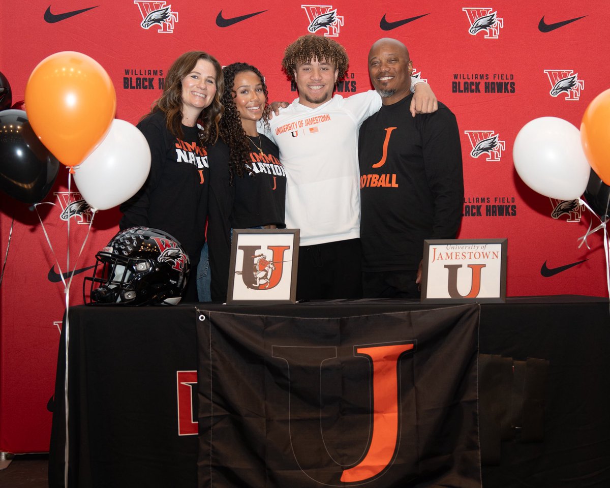 WF Football Boosters tweet media