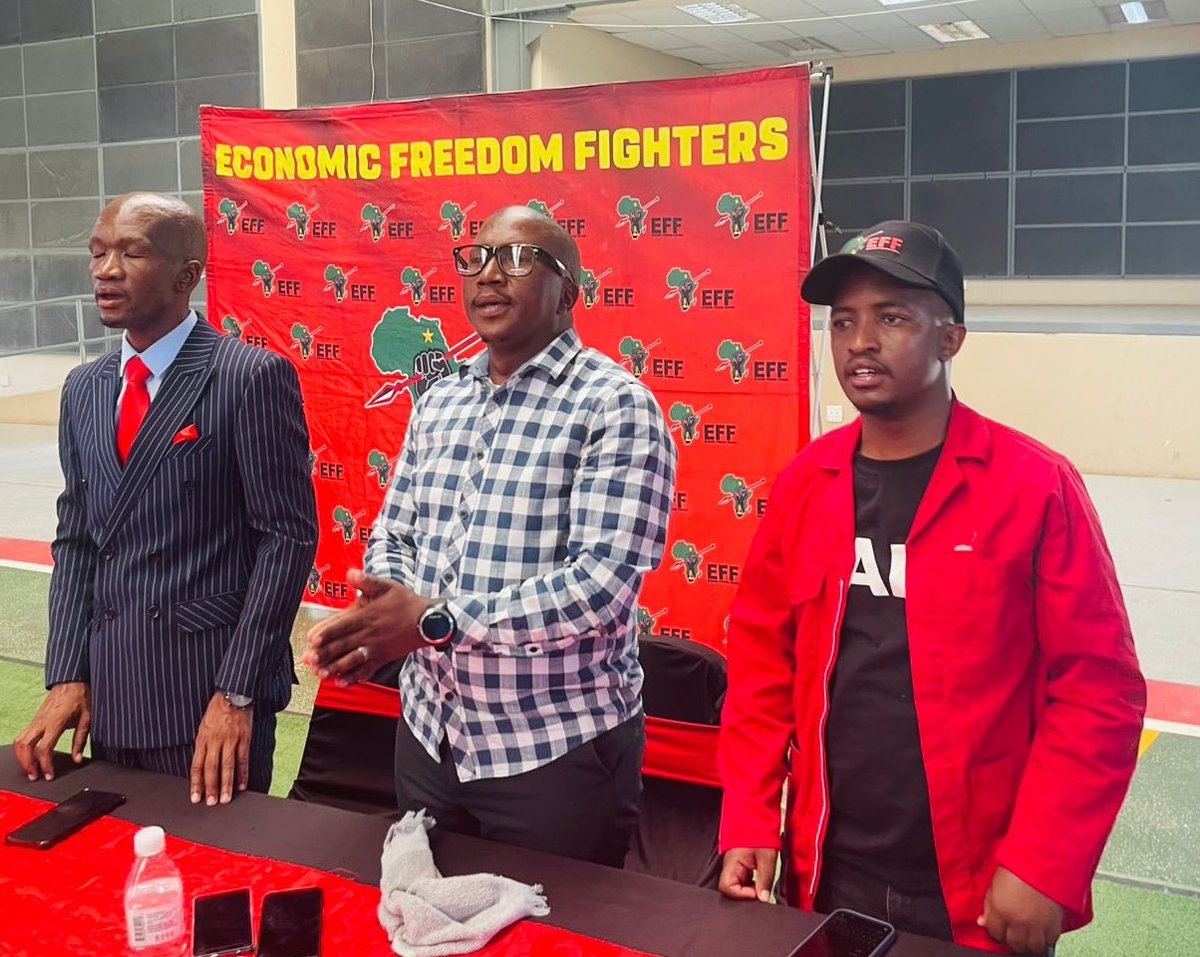EffNorthwest's tweet photo. ♦️In Pictures♦️

Fighters and members of the community gathered at Ipelegeng Multi-Purpose Centre for a memorial service of the EFF PCT Member and Member of the Provincial Legislature, Fgtr. Meikie Dikolomela.

May her soul rest in peace. https://t.co/G5vvCAZdAl