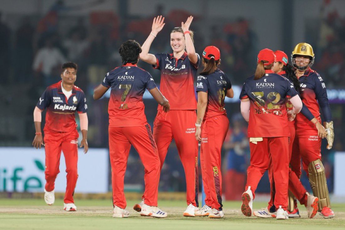 CricArjun's tweet photo. RCB won the 2nd WPL title 🎊🎊🎊
#RCBvsDC
#WPL2026 
#WPLFinal https://t.co/53IUCQze3R