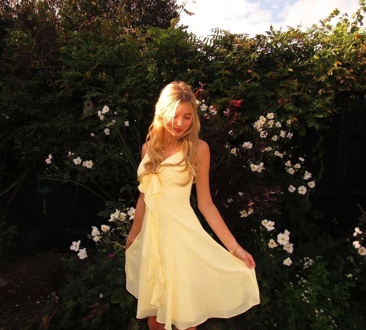 thinkermolloy's tweet photo. aoife molloy- taken by joey lynch https://t.co/HB3OwtRPLX