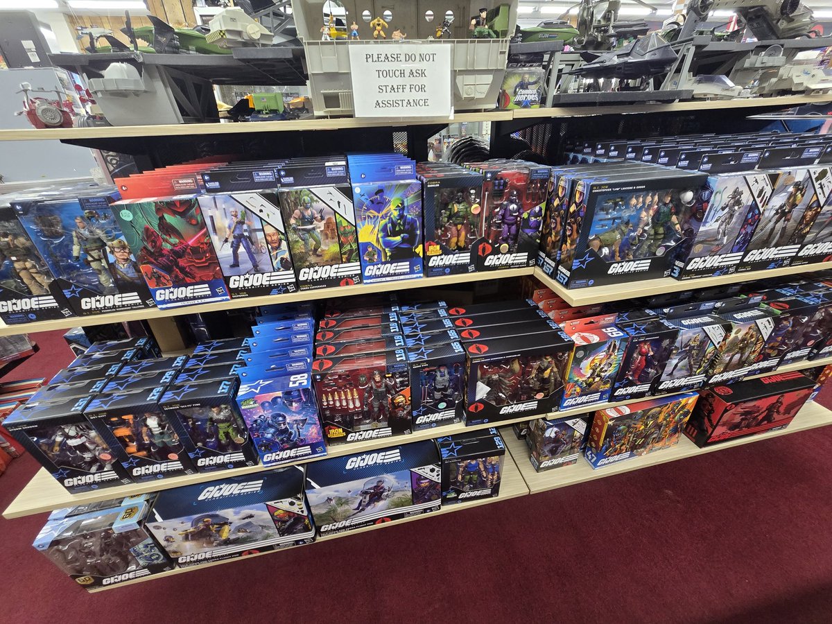 Toys Ross Bolivar MO. Cool store been there quite a few times but don't ever trade stuff for store credit. Offered $120 STORE CREDIT, for a Still sealed in the shipping box Classified Serpentor. I am not mad but it's ludicrously low when he goes off Ebay and it's going 225-250