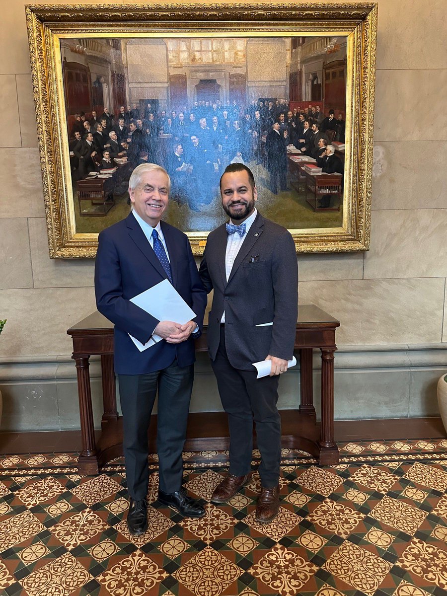 Inside Broadway tweet media