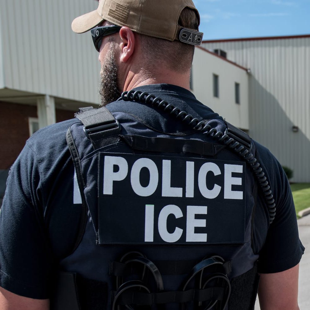 On God News tweet media