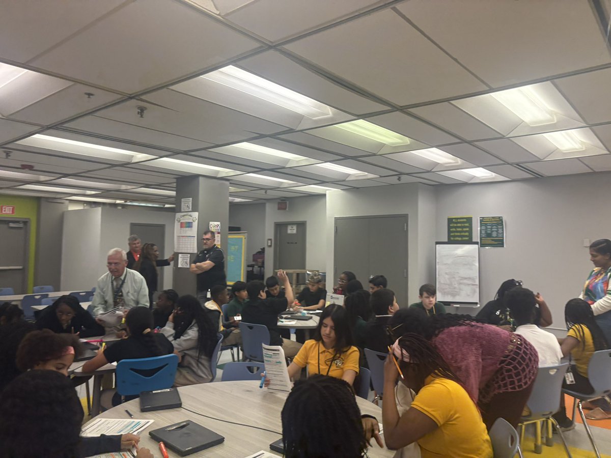 Principal Williams tweet media