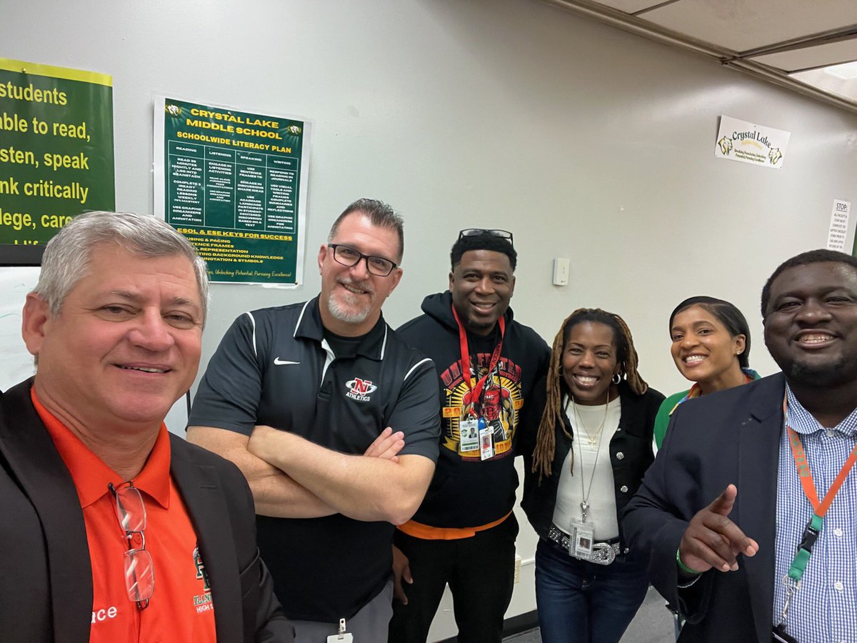 Principal Williams tweet media