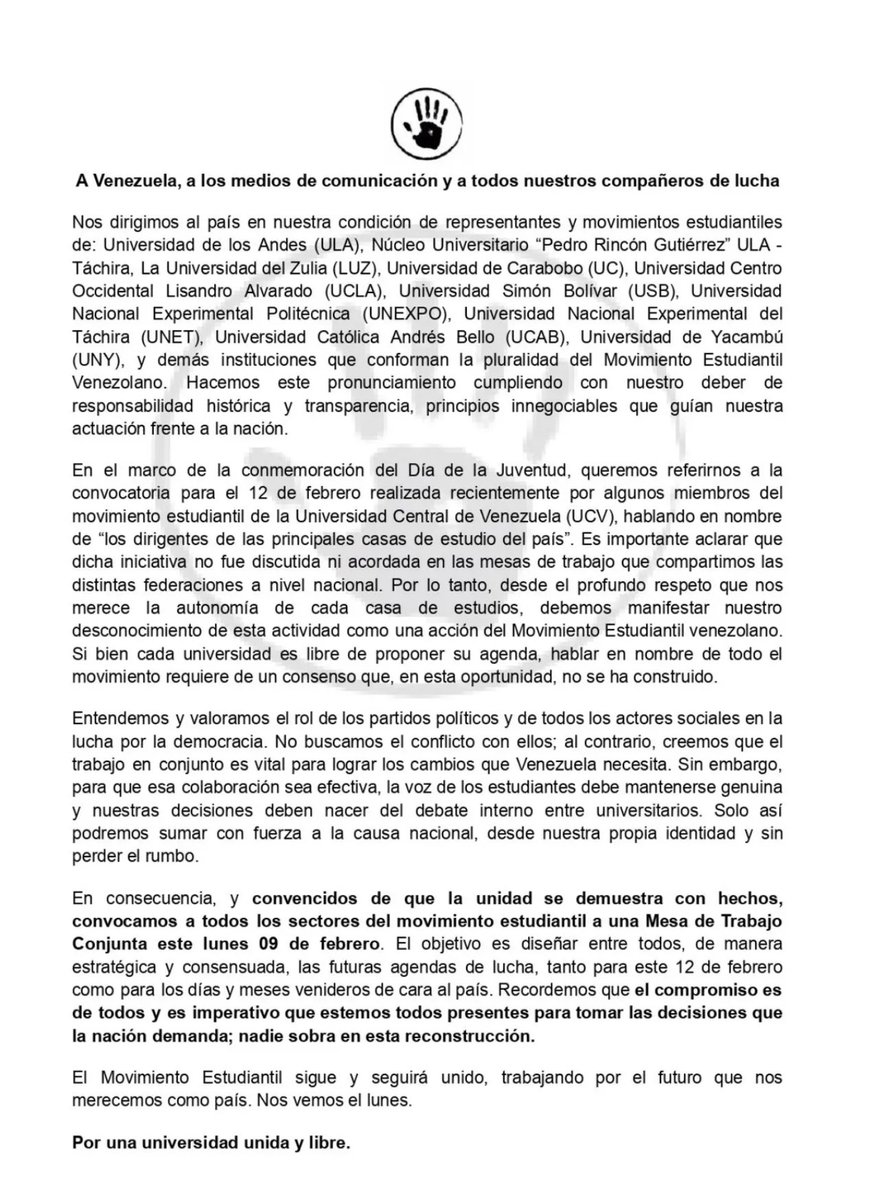 El movimiento estudiantil reculó tras la solicitud de algunas personas de la UCV de convocar una manifestación el 12 de febrero para pedir elecciones.

Estaban tanteando el terreno y se dieron cuenta de que la gente lo rechazó de forma rotunda.

Parece que todavía les tomará
