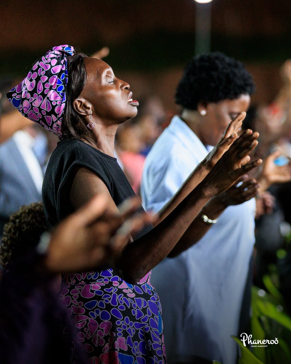 For Your Kingdom is an everlasting kingdom. You rule throughout all generations. The Lord always keeps His promises; He is gracious in all He does. (Psalm 145:13 NLT)

bit.ly/Phaneroo568

#Worship 
#Phaneroo | #LiveNow