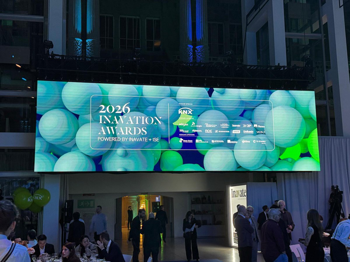 Roche AV Pro tweet media