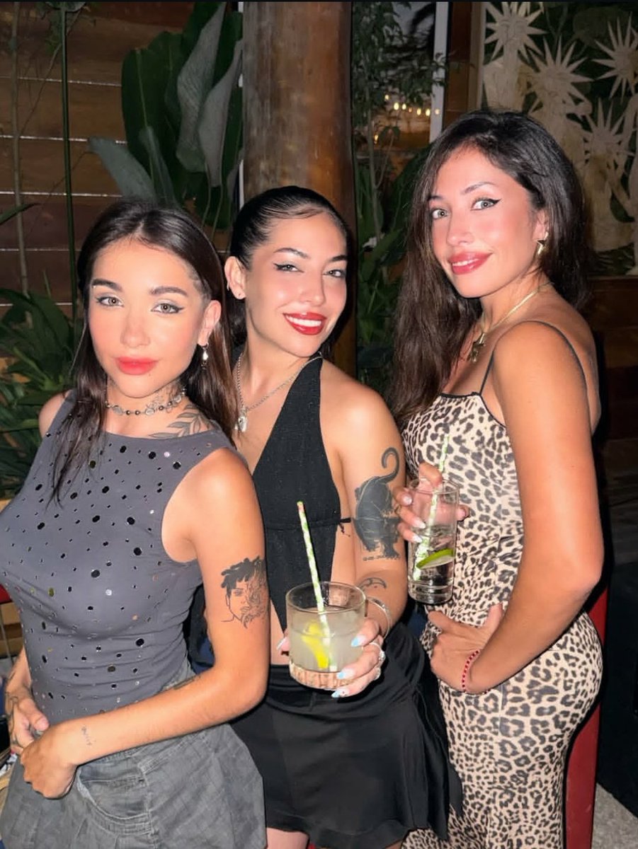 Se viene una canción de Maria Becerra junto a sus hermanas Ailín &amp; Geraldine, próximamente. 👀🔥🔜