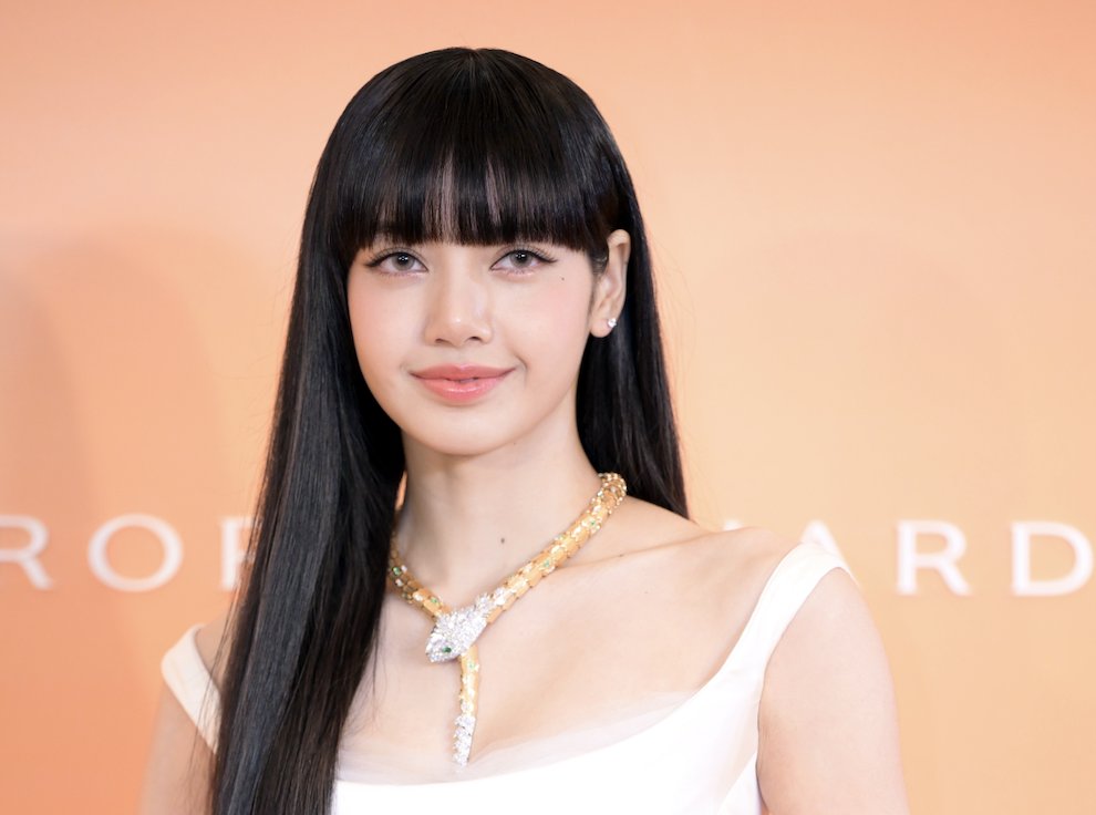 EXCLUSIVE: Lisa, the Thai rapper, singer, dancer and actor of Blackpink fame, who’s coming off her acting debut in 'The White Lotus' Season 3, is set to reteam with the series’ executive producer David Bernad on a new romantic comedy for Netflix, penned by 'Set It Up's Katie