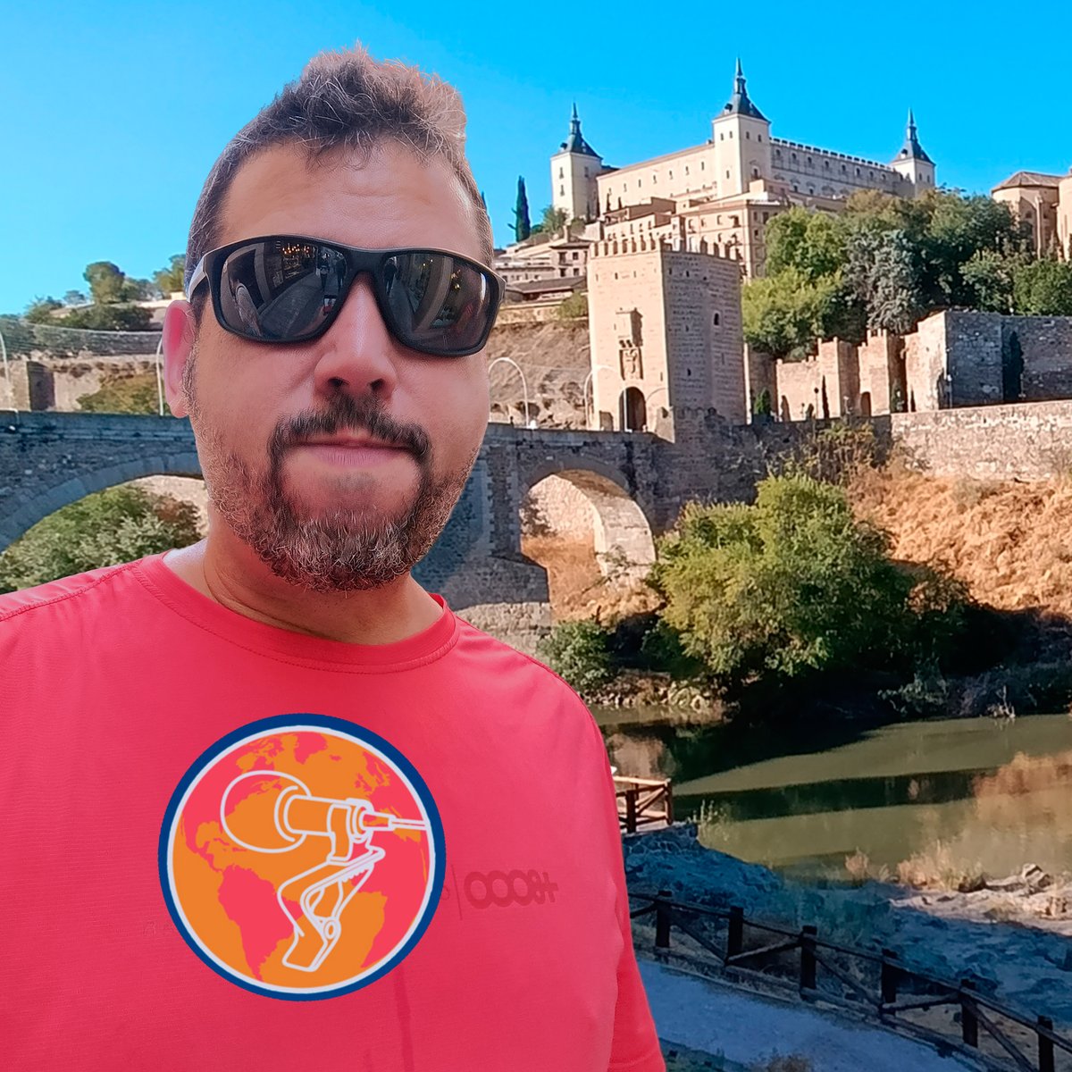 alfonsryo's tweet photo. Vuelvo a Mundo y Micro. Episodio reciente de mi paso por Toledo:
🎧 https://t.co/FRUBOsxBfK
Ivoox: https://t.co/2OtW0NuQW7
Spotify: https://t.co/lixWqoqqWJ
Apple: https://t.co/aIgEBoWzy9 https://t.co/wRCCXk8qVt