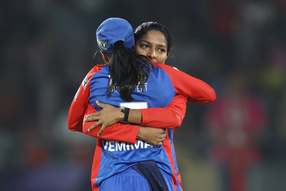 If Bottling in The Final is an Art, they're the Picasso of it. 🫡

#WPLFinal