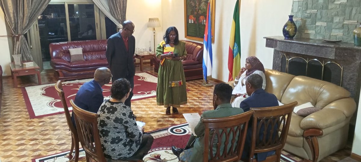 Ethiopia–Cuba Parliamentary Friendship Group reaffirmed its solidarity with #Cuba amid the tightening of the blockade &amp; highlighted the historic bonds between both peoples.

D. Chairperson Dr. Yeshimbe reaffirming #Ethiopia’s unwavering support for Cuba.
📌misiones.cubaminrex.cu/es/articulo/gr…