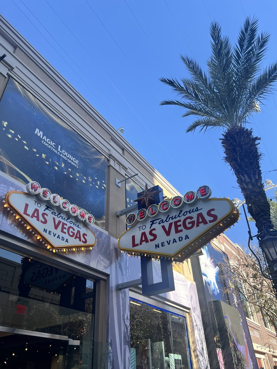 ᴇʀɪ ᙏ̤̫͚ tweet media