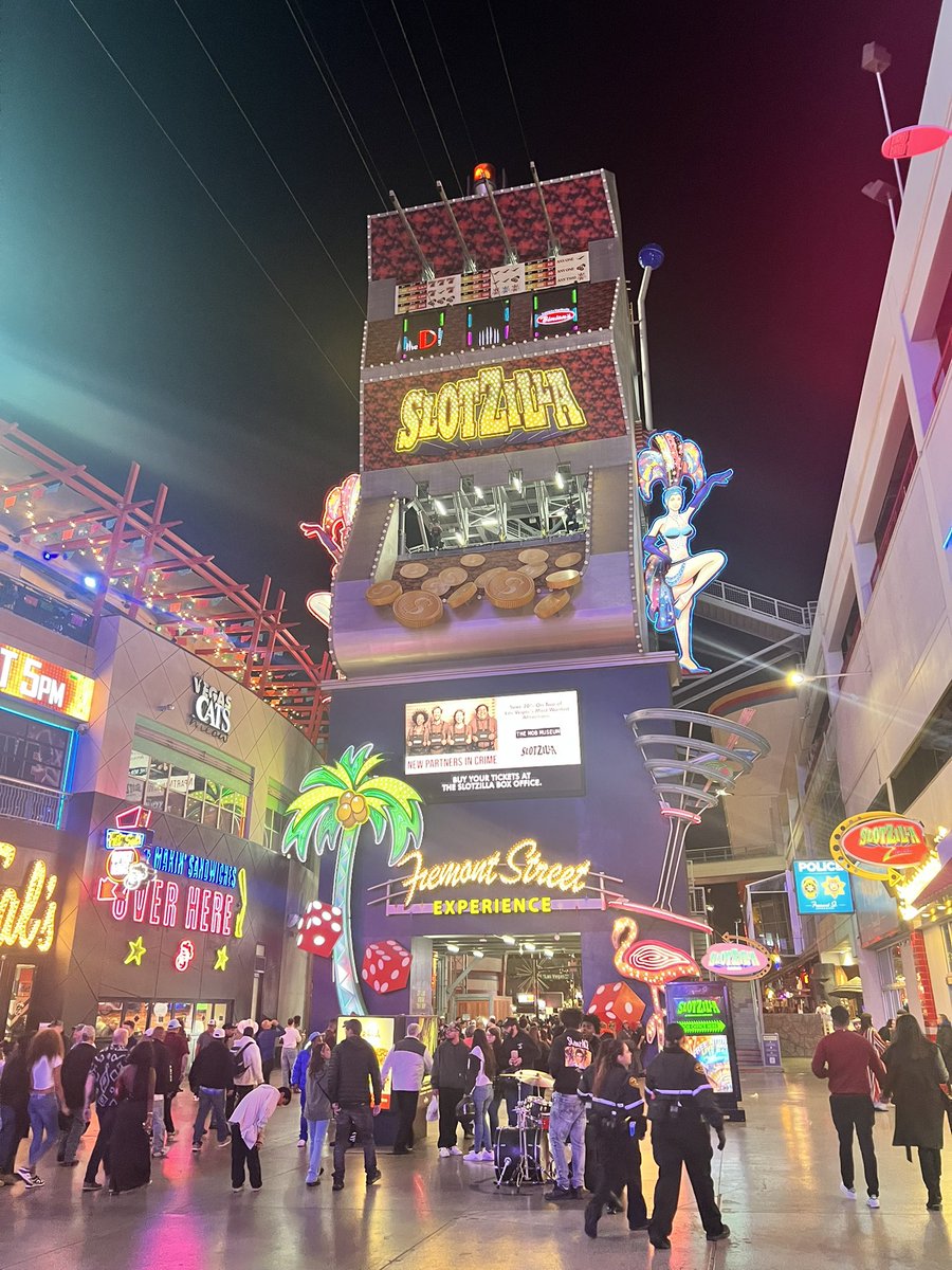 ᴇʀɪ ᙏ̤̫͚ tweet media