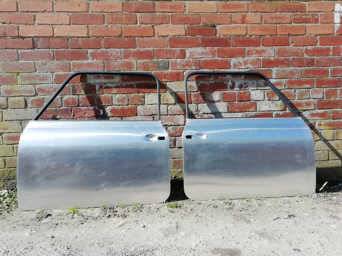 MiniDoorCo's tweet photo. We have a pair of Streetfighter doors f or sale. Our 'Streetfighter' lightweight doors are primarily intended for competition use.  £650 when you exchange your old doors. Your own doors can also be converted for the same price.
Call Mick on 07787376977 https://t.co/lNceFi5PpZ