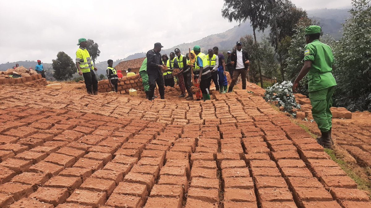 @Rutsiro RYVCP tweet media