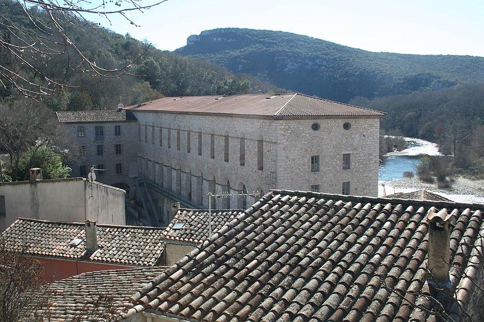 MonumentumFr's tweet photo. Ancienne fabrique de chaux à #Laroque (#Hérault) Entre 1838 et 1859, un atelier de chrysalides est bâti. Il traitait vraisemblablement les cocons de vers à soie qui étaient achetés à presque tous les habitants ...
Suite 👉 https://t.co/EGIF3w1G0p
#Patrimoine #MonumentHistorique https://t.co/2LJQnITUnM