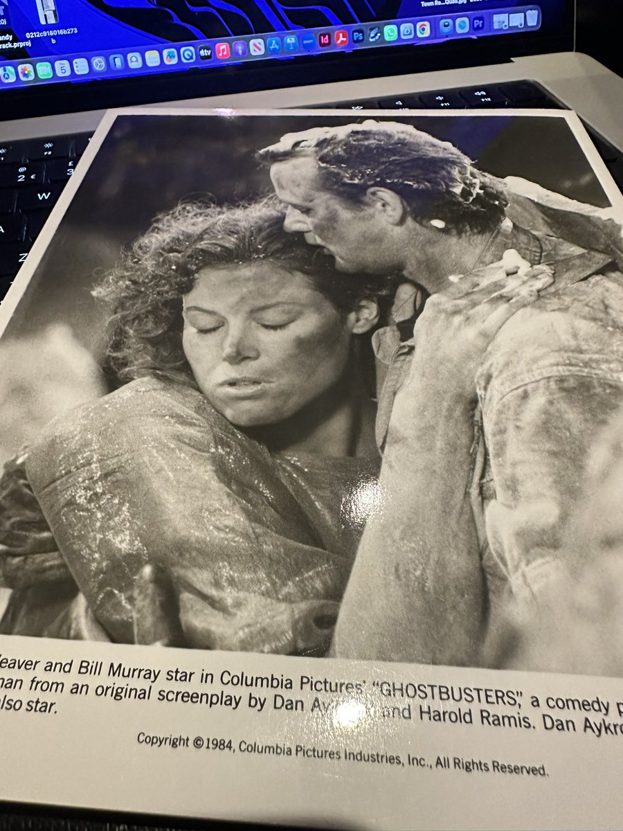 GhostbustersDoc's tweet photo. Going through our archive today and came across this π€©π»π« amazing image from Ghostbusters.
#ghostbusters #archives #photos #lobbycard #gorgeous https://t.co/9SxkuCF31f