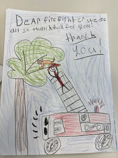 KenowaHills's tweet photo. Last week, Student leaders at Zinser spread gratitude by creating appreciation cards for local firefighters as part of their "Thoughtful Thursday" activity. 🚒🖤💛

#KidsWhoCare #ThoughtfulThursday #Gratitude #KnightCommunity https://t.co/B3pAkIziBU