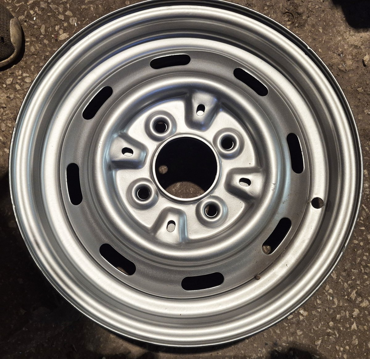 MiniDoorCo's tweet photo. I have a set of 4 steel Mini wheels for sale. 13 by 5". As new. Collection preferred but can arrange postage. Any reasonable offer will be accepted. Call Mick on 07787 376977 or 01995 670500 https://t.co/C2WxDEFXez