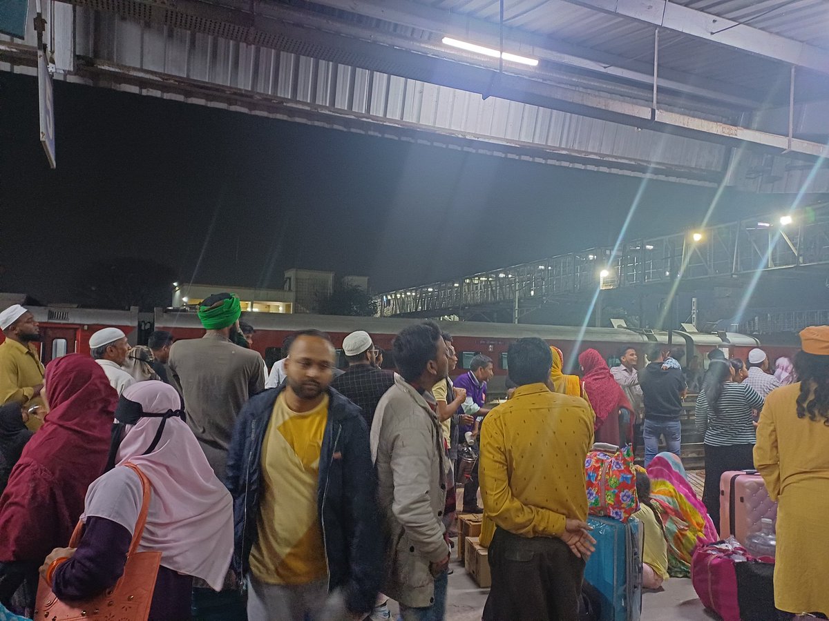 charu shree tweet media