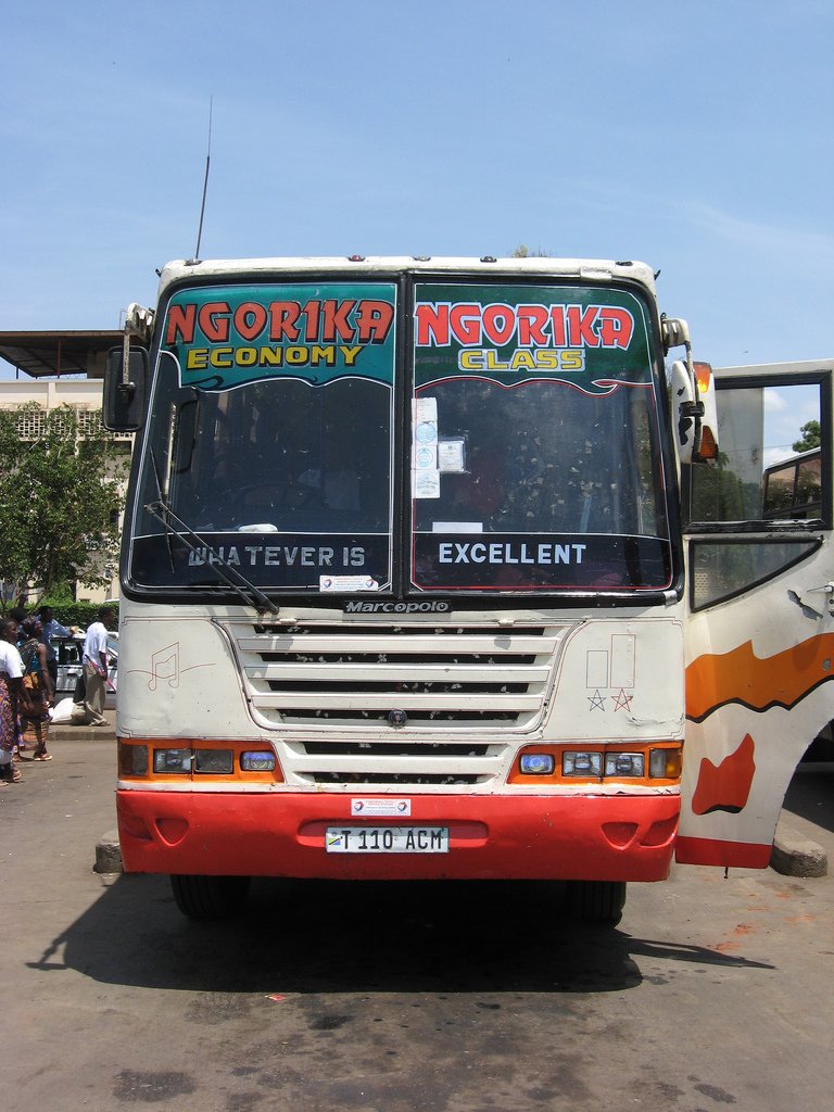 BusesNation's tweet photo. Ngorika Economy Class

Hii Chuma tulipewa Story Abiria Kapandia Chalinze kafika kwenye Siti yake Nyuma Chuma Iko Segera https://t.co/QUCaQPAM14