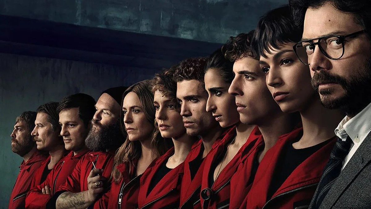 Apenas pude ver #LaCasaDePapel

La inicie como una serie de fondo mientras trabajaba y  se convirtió en una serie que tenia que verla sin distraerme. Entiendo todo el ruido y fans que consiguió en su momento. Te engancha en todo momento y quieres ver otro episodio.