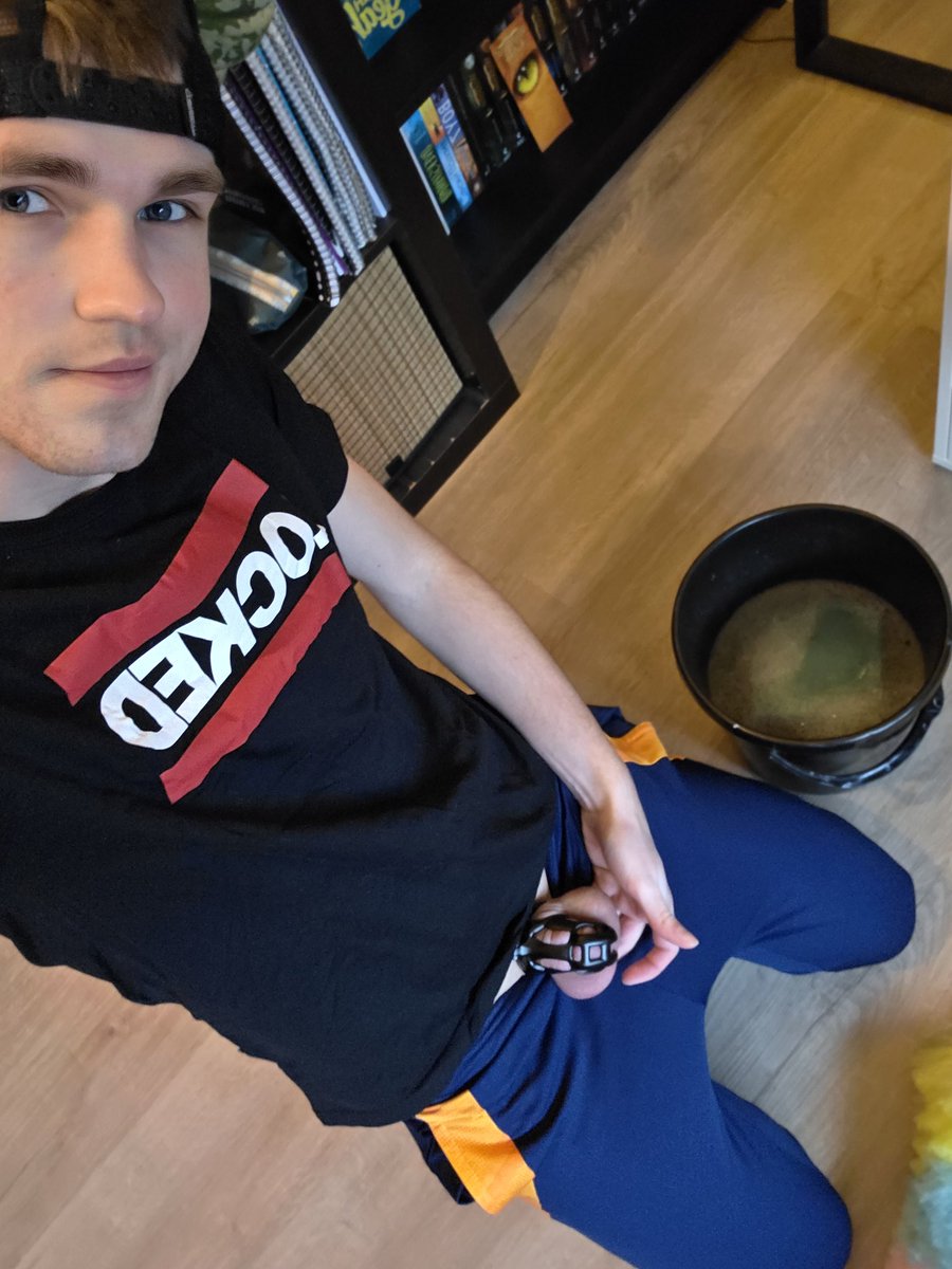 SubxOliver tweet media