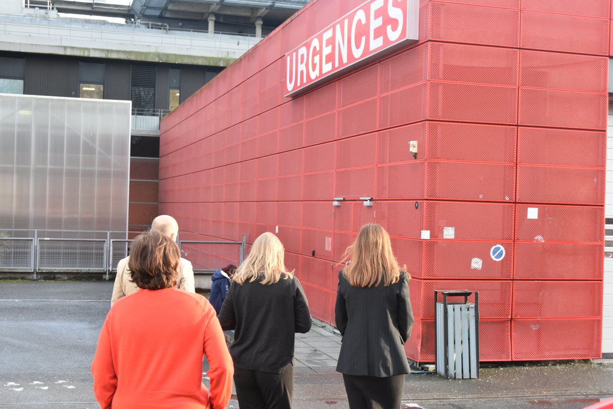 Prefet91's tweet image. #Visite | La Préfète s’est rendue hier au Centre Hospitalier Sud Francilien (@CHSF91) pour une visite placée sous le signe de l’#échange et du #partenariat territorial.

👉 échanges avec le directeur général et la présidente de la commission médicale d’établissement, consacrés à