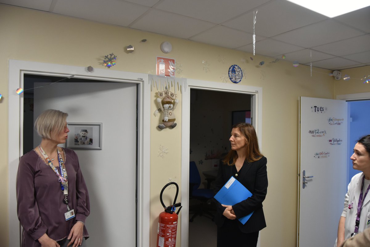 Prefet91's tweet image. #Visite | La Préfète s’est rendue hier au Centre Hospitalier Sud Francilien (@CHSF91) pour une visite placée sous le signe de l’#échange et du #partenariat territorial.

👉 échanges avec le directeur général et la présidente de la commission médicale d’établissement, consacrés à