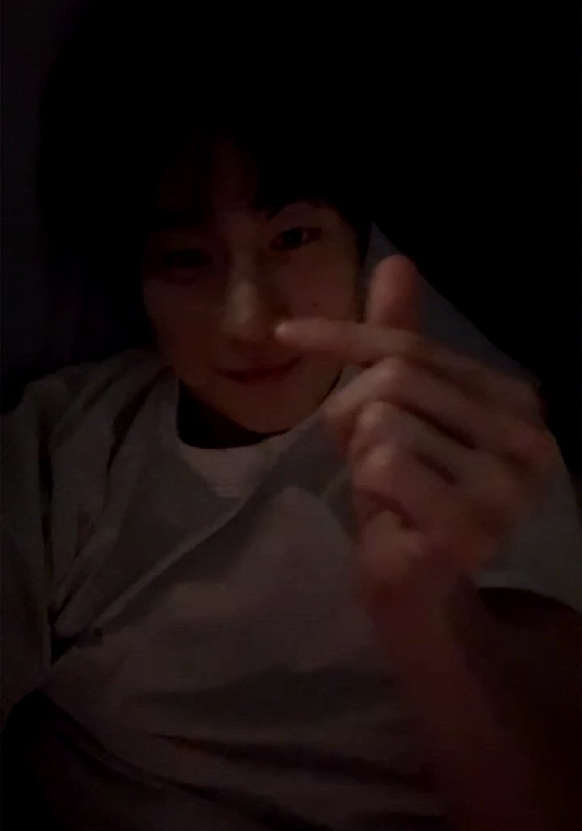 새벽 알차다
승구는 꿈도 꾸지말고 푸우우욱
밀도높은 꿀잠 주무세요🫳🏻🫳🏻