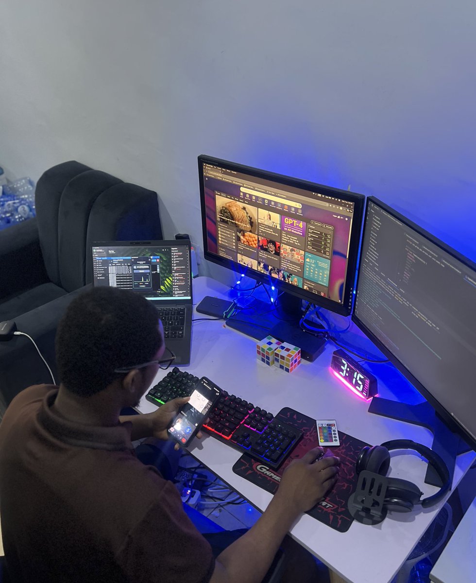 Kolade Oluwadare | Software Engineer tweet media