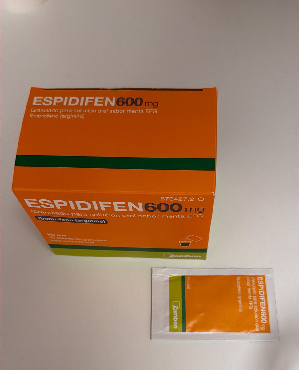 No sé quién inventó el ibuprofeno en sobres sabor menta pero es mi mayor enemigo y la doctora que lo recetó también.
Si tengo que tomar ibuprofeno ya estoy sufriendo lo suficiente como para hacerme beber la mierda está