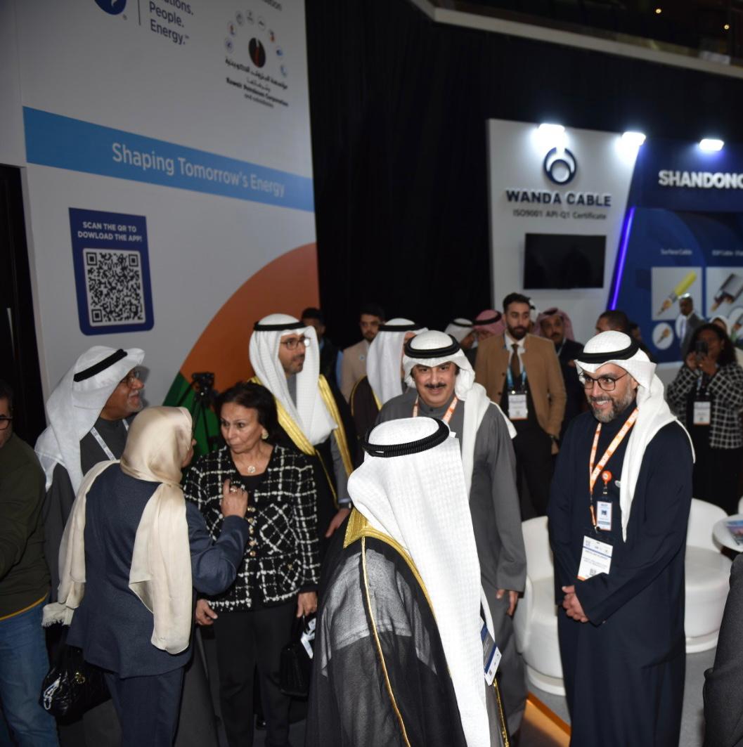 Maidan_Q8's tweet image. #الكويتية_لسوائل_الحفر #KDF شاركت  في معرض ومؤتمر الكويت للنفط والغاز #KOGS

العرادي: المشاركة فرصة لتعزيز الحضور بالساحة النفطية وعرض أحدث الحلول والخدمات التقنية لدعم عمليات الحفر والإنتاج ونسعي لتعزيز الانتاج المحلي من المواد اللازمة لعمليات الحفر