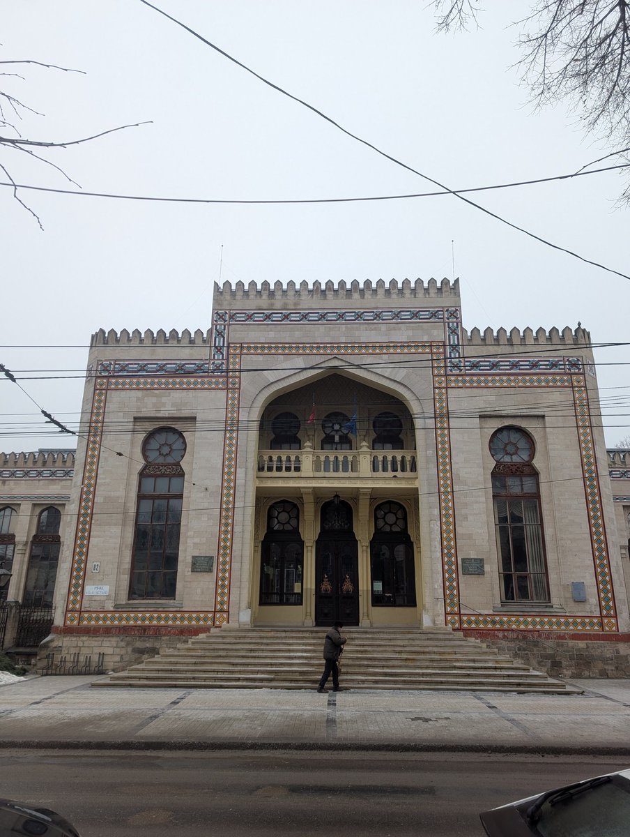WorldComplete1's tweet photo. Day five in Chișinău, Moldova 🇲🇩 

Finished the trip on a very icy day sliding to two city museums, having a fair few coffees and then heading back to the airport to come home. It's been fun.

#Chisinau #Moldova #Museums #Coffee #Airport https://t.co/gdVYg5G66E