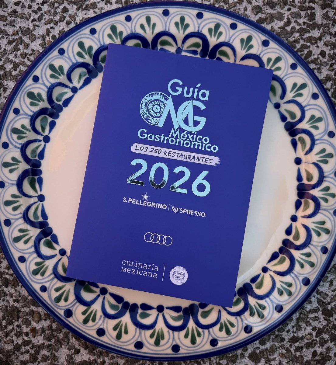 Nos honra formar parte de la Guía #MéxicoGastronómico 2026 de @los250mx, presentada por @audidemexico con apoyo de @sanpellegrino_mx y @nespresso
Gracias a nuestro equipo y comensales por vivir con nosotros la tradición y los sabores de #Puebla🇲🇽
#SaborQueSeLee #CulinariaMexicana