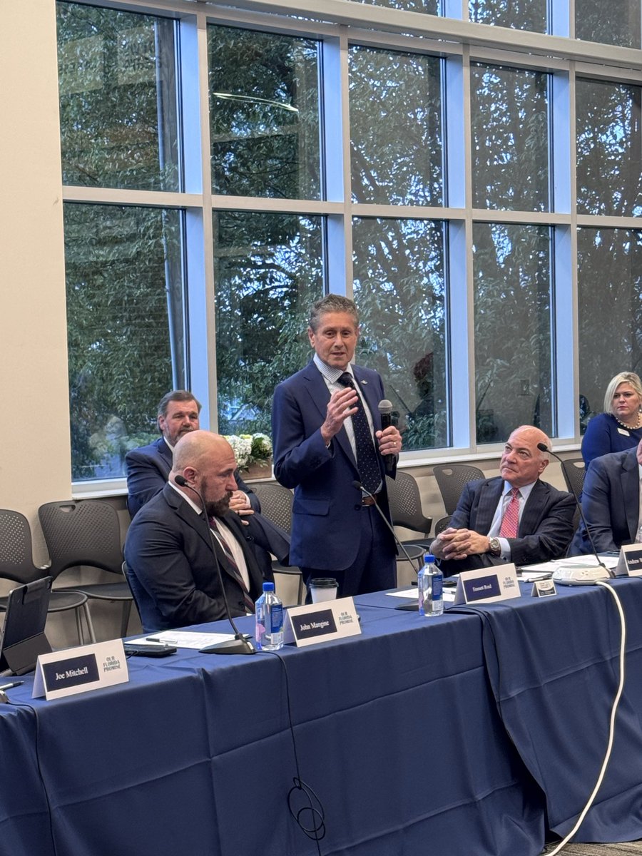 We are coming to the end of another exciting week of the Florida Legislature. In addition to <a href="/FloridaAPD/">Florida Agency for Persons with Disabilities</a>’s  bill and confirmation moving through committees it was Space Day, Military and Veterans Appreciation Day and multiple meetings with our stakeholders.