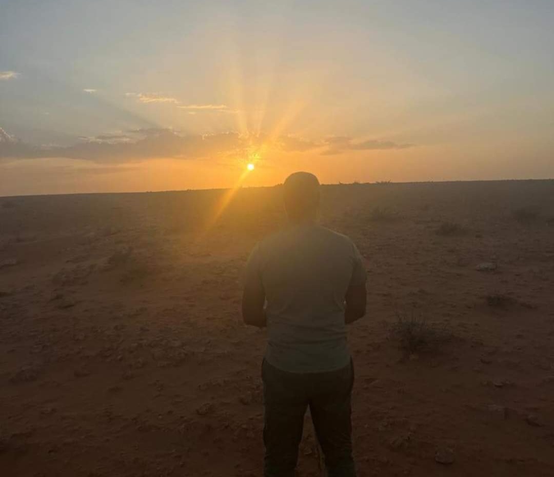 Hrba017's tweet photo. قبل أسبوع وبعد عودتي من رحلة طويلة خارج البلاد تواصلت معه، وكان من المفترض أن ألتقي به غدًا الجمعة 6/2 في الزنتان.
أنا اليوم في بني وليد لحضور جنازته غدًا الجمعة... لا إله إلا الله. https://t.co/0Bg1wbcekx