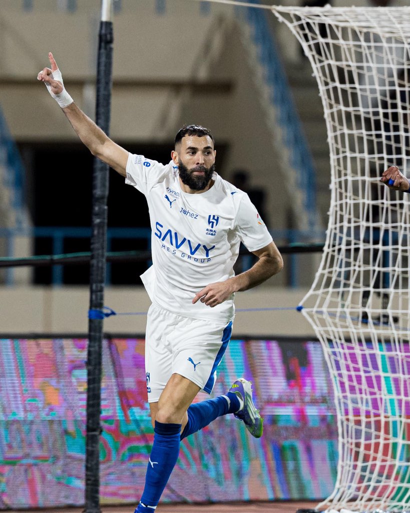 __3m3m3's tweet photo. من زماااااااان يا شيخ! 💙🤍💙🤍

اشتقنا لمهاجمين يسجلون من انصاف الفرص

#الهلال_الاخدود https://t.co/ZDsxYimzrf