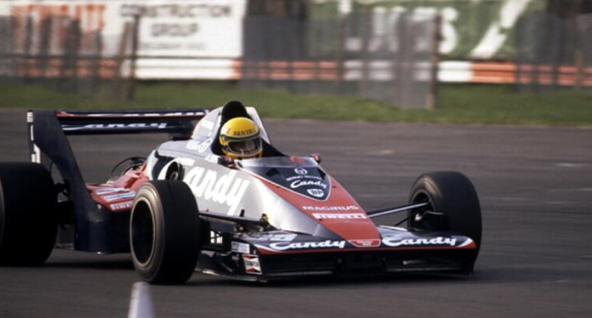Senna era autoconfiante e o que mais queria no mundo era pilotar na #Fórmula1. É isso que diz Pat Symonds, que foi seu engenheiro. 
Descubra o que mais ele conta nesta entrevista, acesse: pirelli.com/global/pt-br/l…