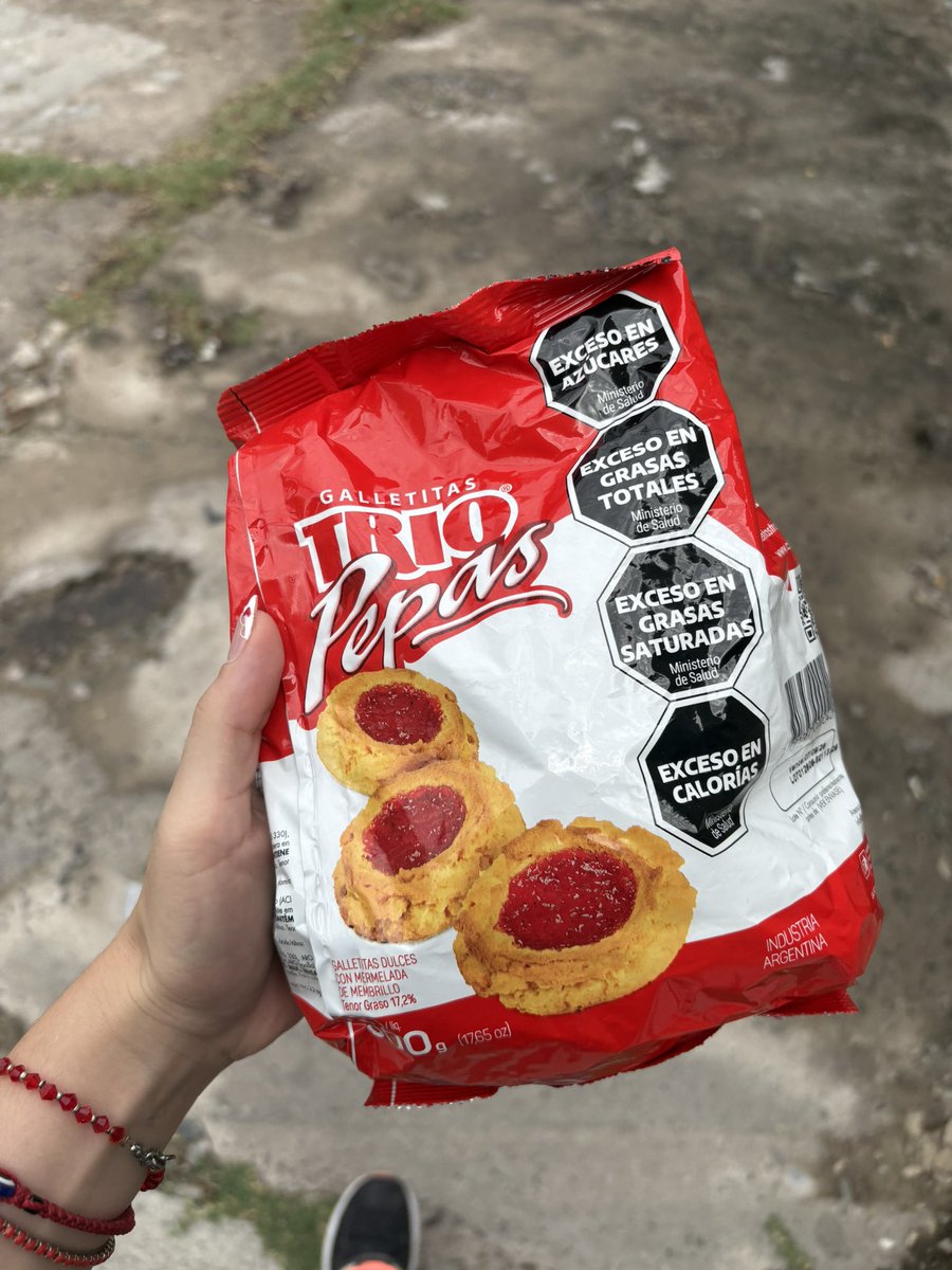 catalina tweet media