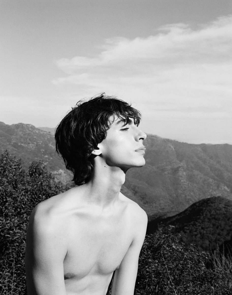 Varanoco's tweet image. Some more images of Issa at backbone canyon. DMs are always open for shoot requests xx