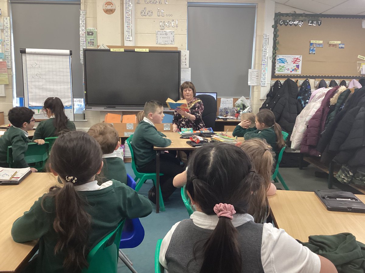 The Gates Primary – Swallows Class Page tweet media