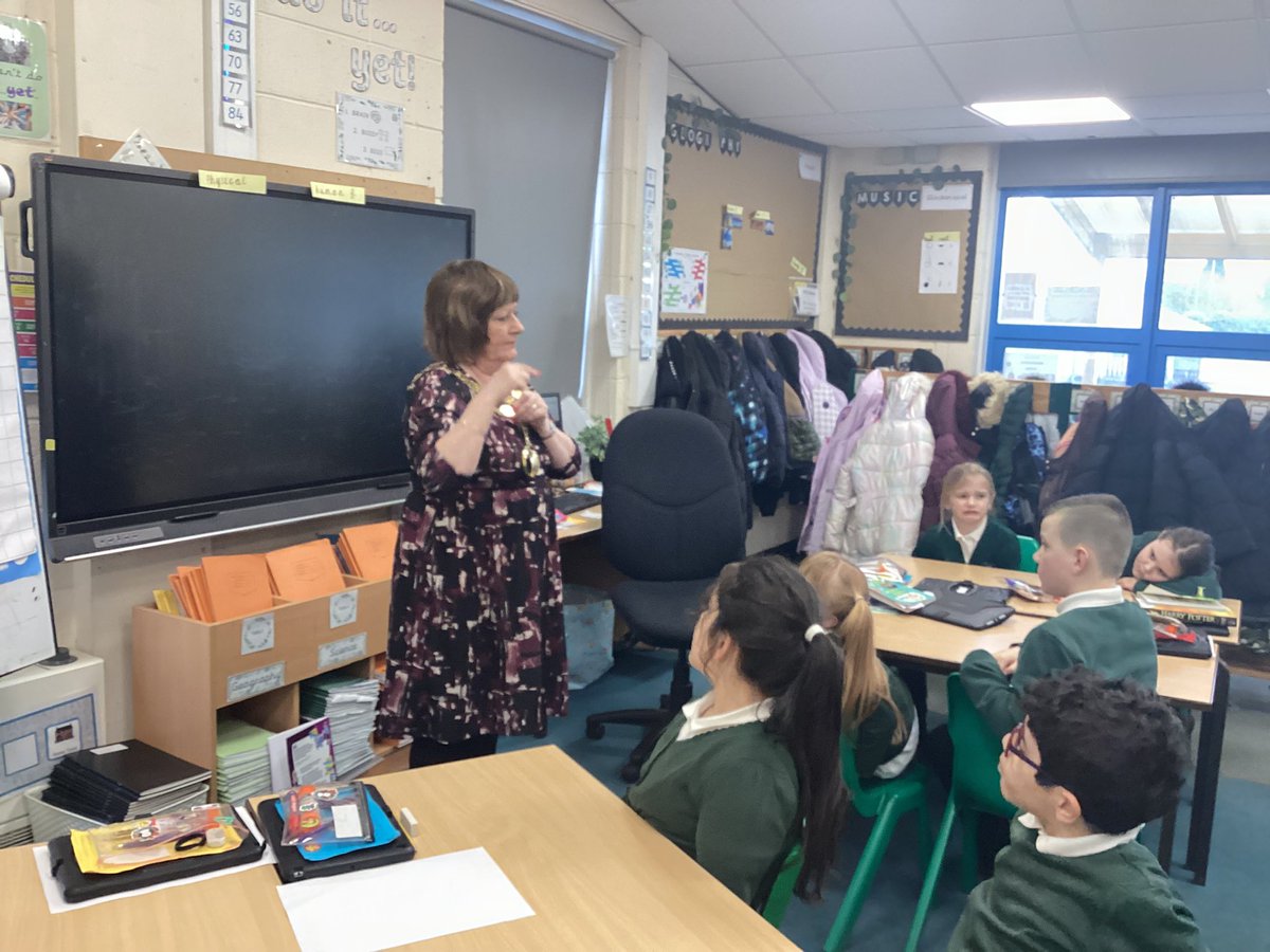 The Gates Primary – Swallows Class Page tweet media