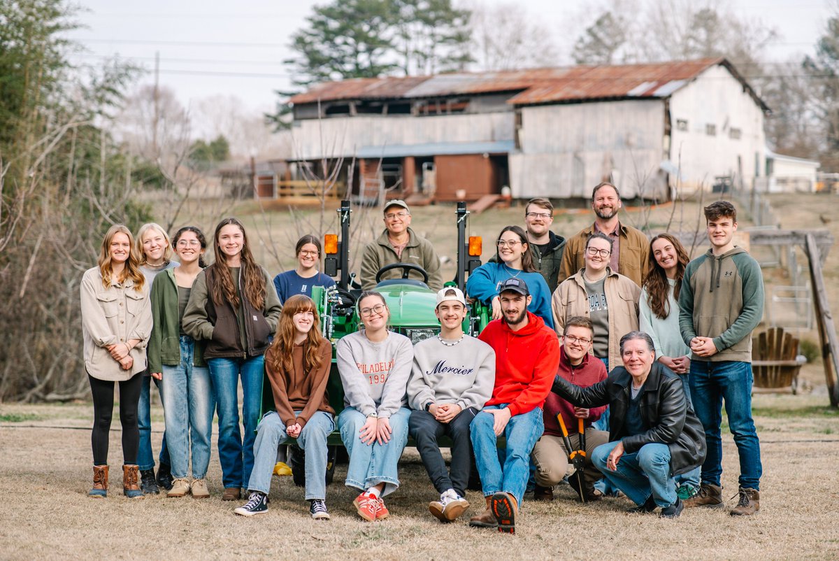 ToccoaFalls's tweet photo. The Lawson Center continues to grow, equipping students with practical skills in agriculture and sustainability. Read the full update below! 

https://t.co/BAtiuyLUcs https://t.co/jysyST2xkK