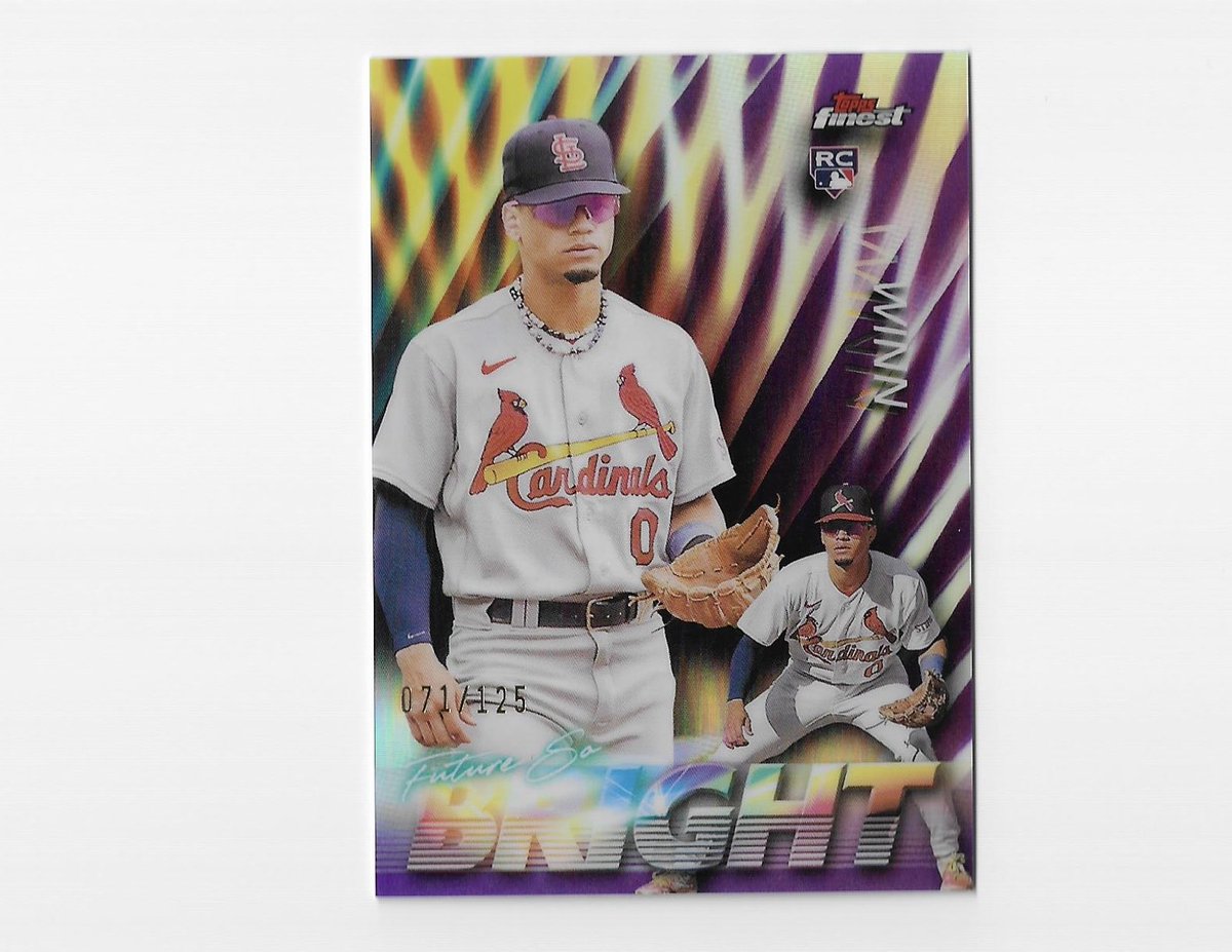 I finally started scanning cards for my eBay store and MAN these are crisp! That said shameless plug. if anyone wants any numbered Masyn Winn RCs lmk 👀